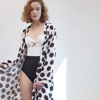 Dot Robe 도트로브 