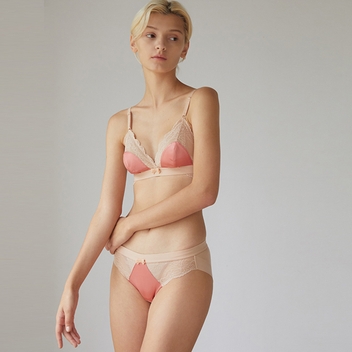 Drama Coral Bralette 드라마 코랄 브라렛