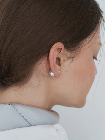 Silver Pearl And Pearl Earrings
