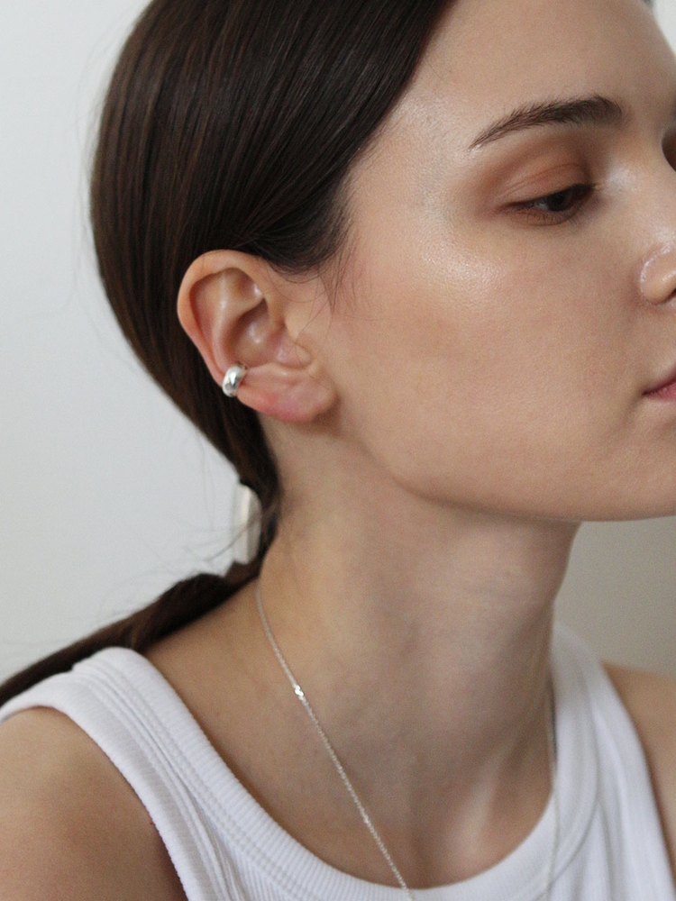 [Silver925] TN017 Sleek new moon line earcuff