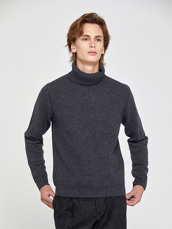 Turtle Neck Sweater_Grey