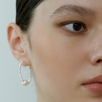 Hematite And Pearl Ring Earrings