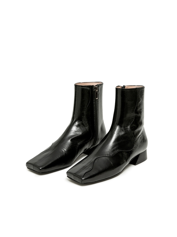 Mare ankle boots - black