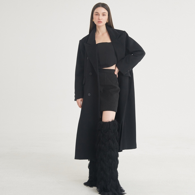 Tailored Double-Breasted Slit Coat (Black)