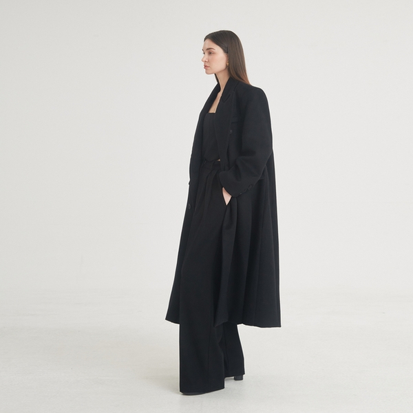 Tailored Double-Breasted Slit Coat (Black)