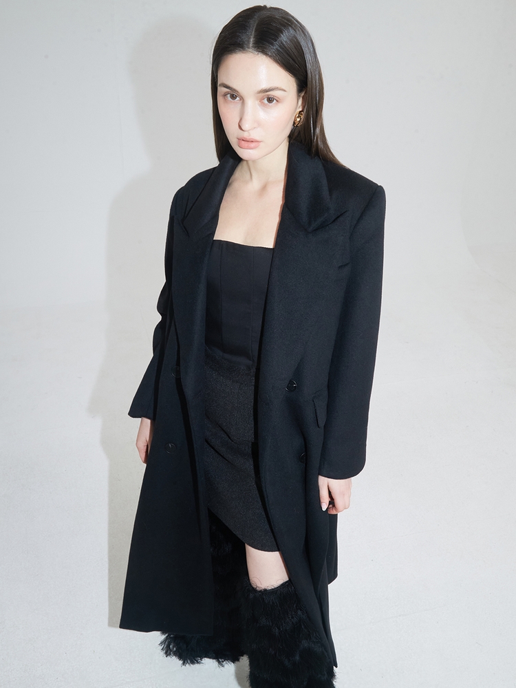 Tailored Double-Breasted Slit Coat (Black)