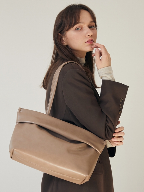 [레아 숄더백_베이지] Leah Shoulder Bag_Beige