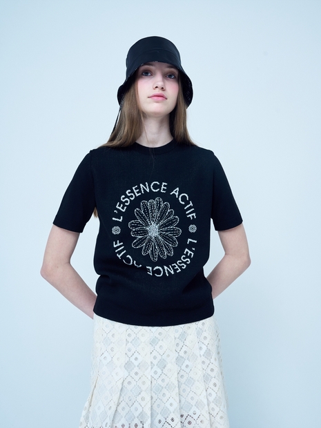 EMBLEM JACQUARD KNIT TOP HALF SLEEVE_BLACK