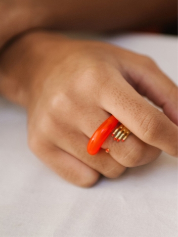 SCARLETT HANDBLOWN GLASS RING - RED