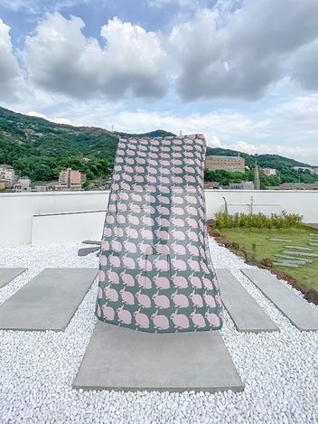 토끼 쉬폰 커튼