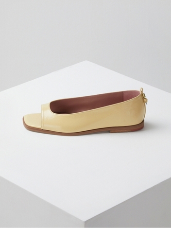 open-toe sandal(Melting butter)