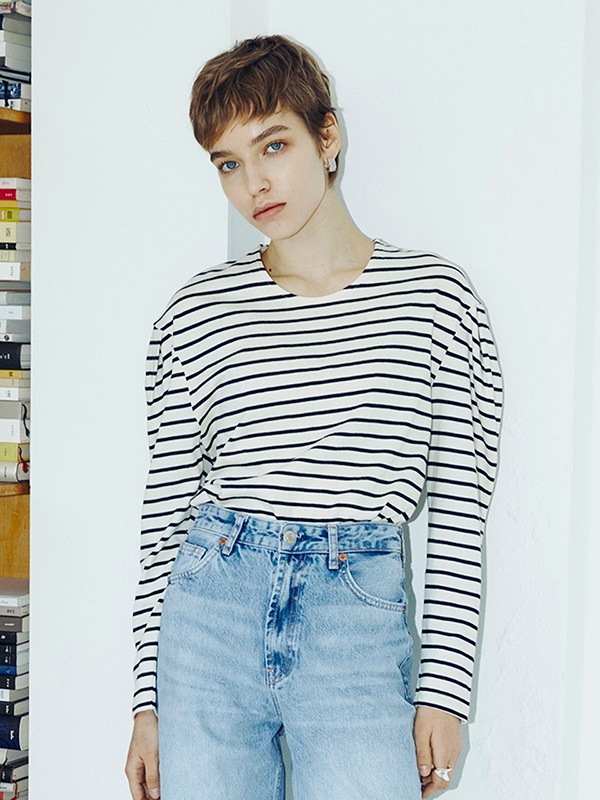 Tuck Sleeve Stripe T-Shirts - Ivory