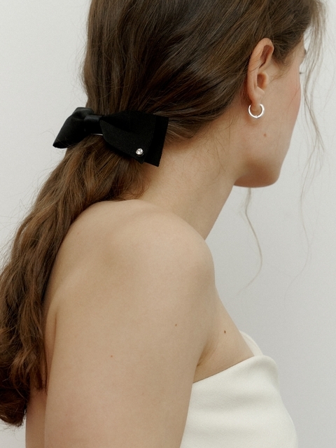 Cubic Ribbon Hair Pin