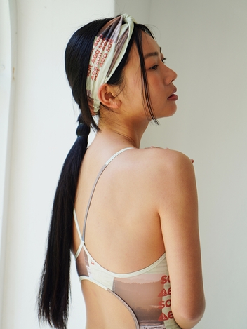 COLLAGE GRAPHIC HAIR BAND