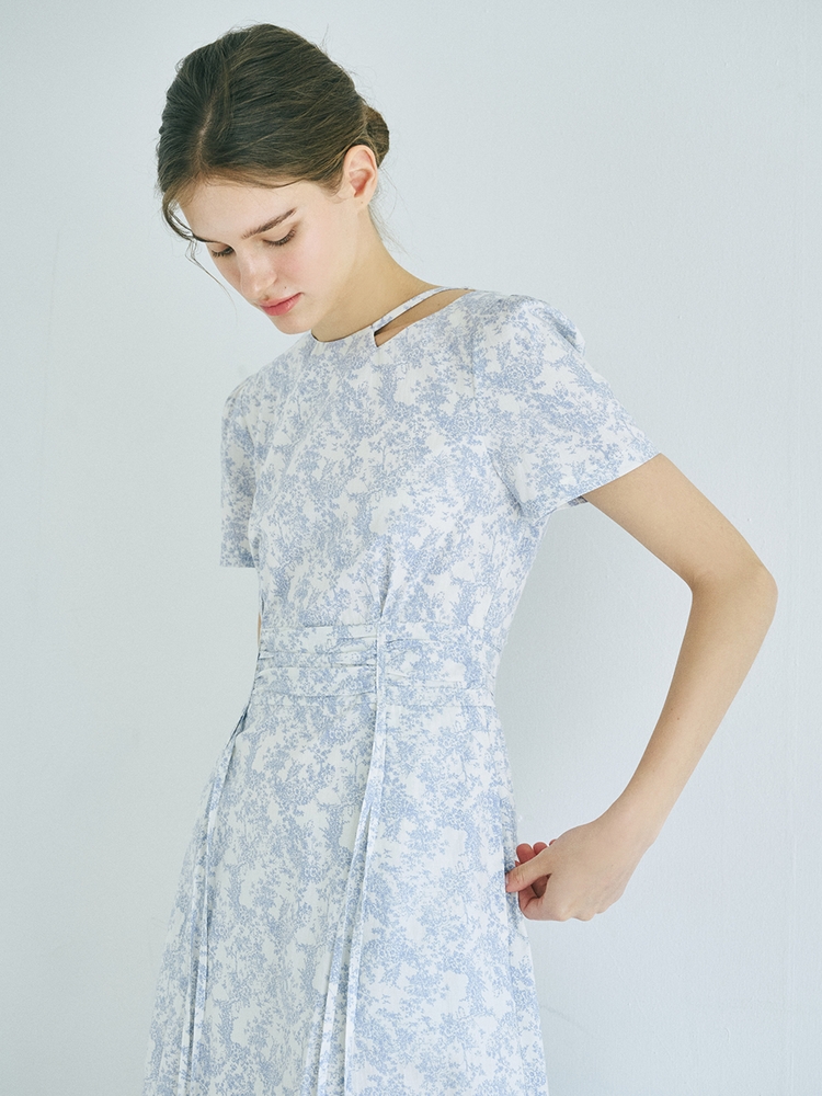 Neck Cut-Out Shirring Dress, Light Blue