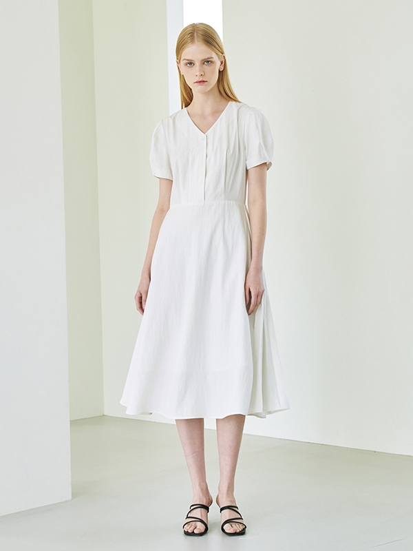 Side Pleats Dress - Ivory