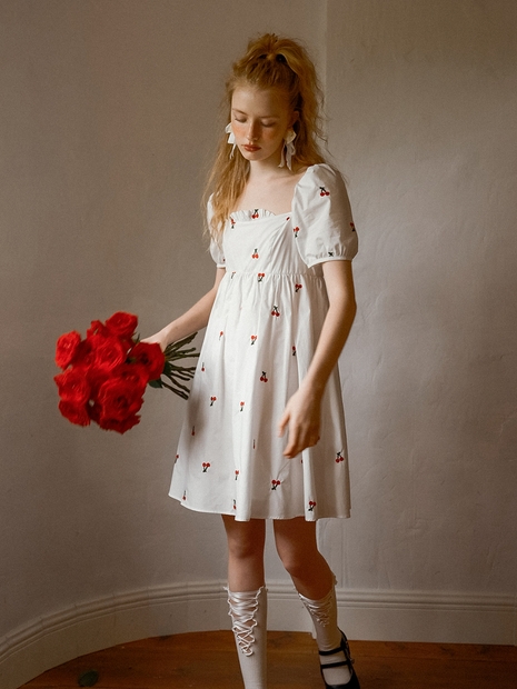 Cest pippi cherry stitchwork short dress