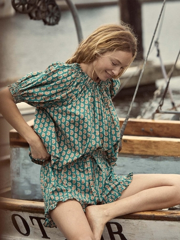 Shore Top -- Sunrise Paisley
