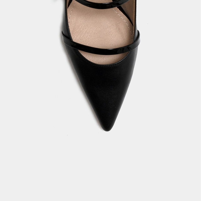 Strap Pumps Black / ALCW020
