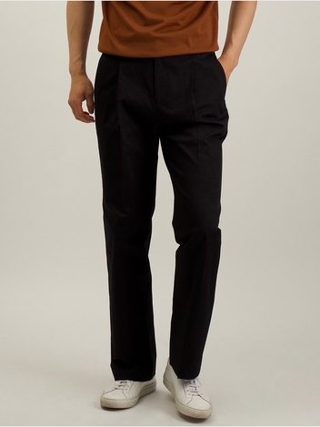 One Tuck Regular Pants_Black