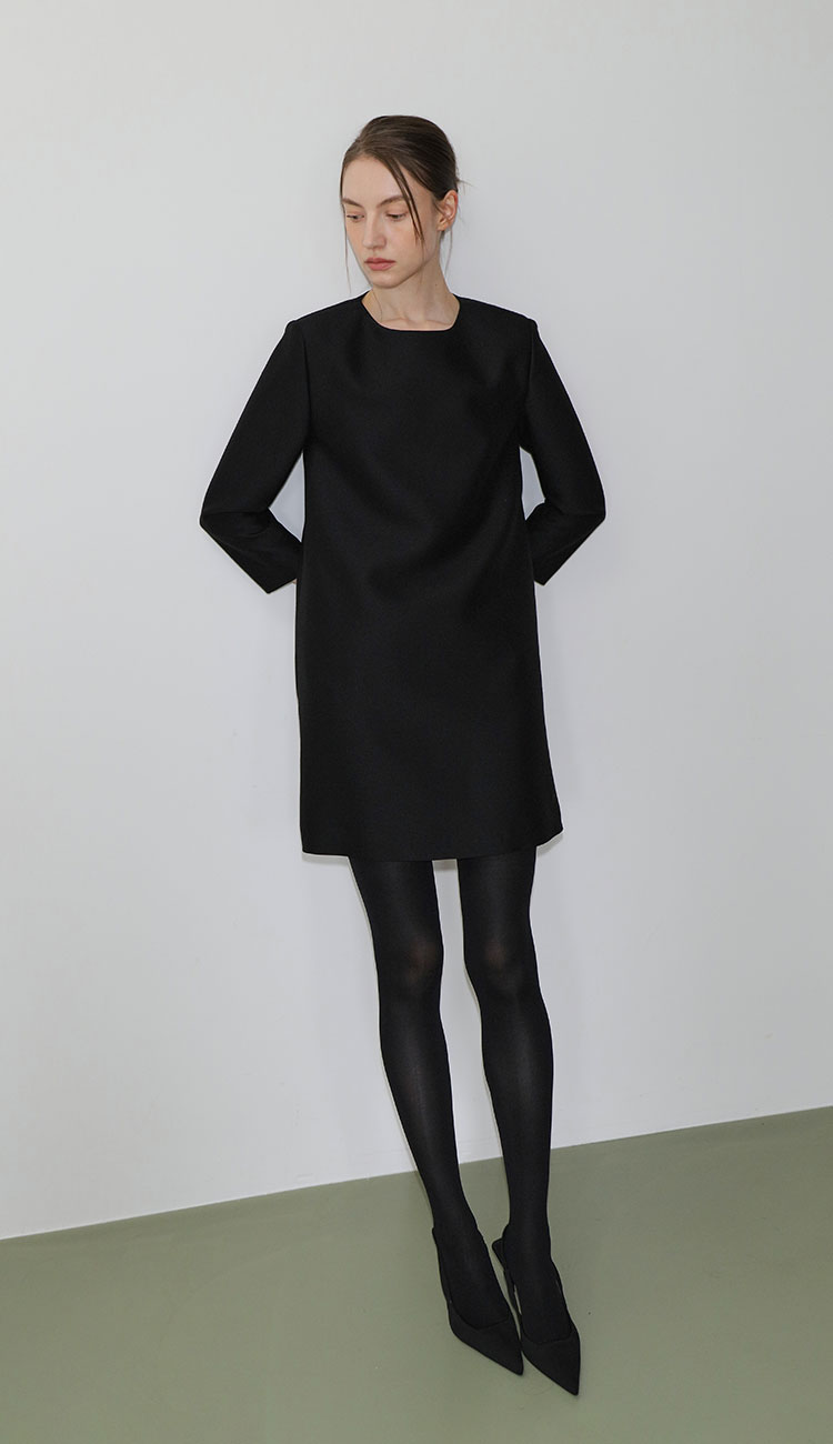 Holiday OFFICIAL LOOK
