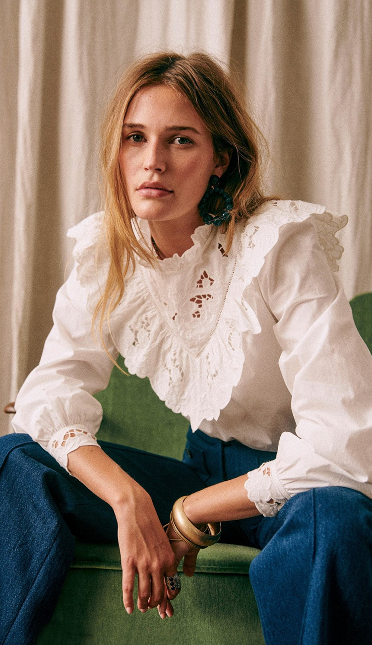 SPECIAL DAY LOOKBOOK