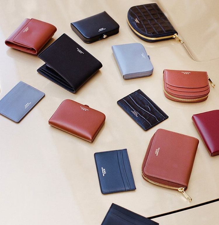 RECOMMEND A WALLET