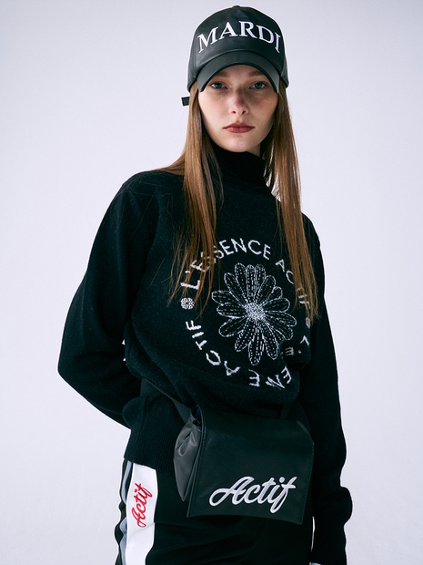EMBLEM JACQUARD HIGH NECK KNIT_BLACK
