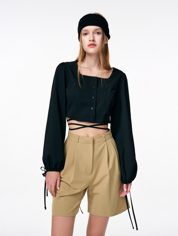Waist Strap Crop Blouse, Black
