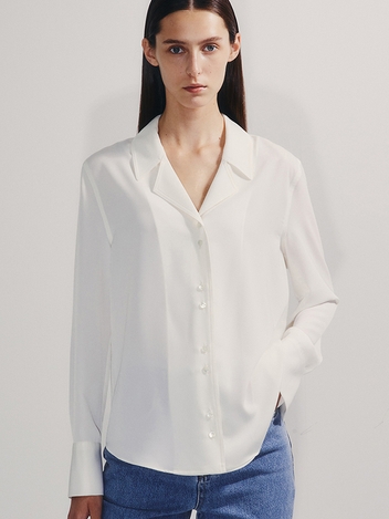 WRINKLE FREE OPEN COLLAR BLOUSE-IVORY