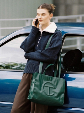 RESPONSIBLE  WOOL HALF ZIP-UP KNIT