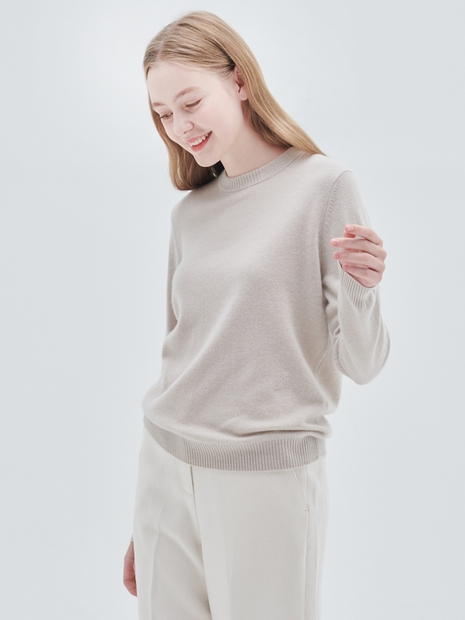 A로고 라운드 풀오버A Logo basic round pullover(Sand beige)