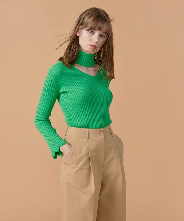 Bell Sleeves V-Neck Pollar Knit Top Green WBBFNT007GN