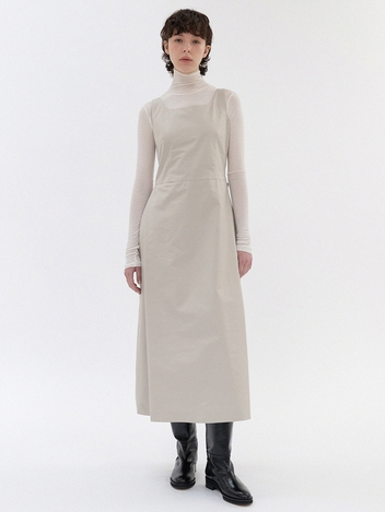 square-neck cut out onepiece (khaki beige)