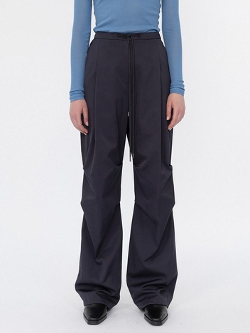 (리오더로 3월14일이후 주문건 3월31일부터 출고) twill pin tuck jogger pants (charcoal)