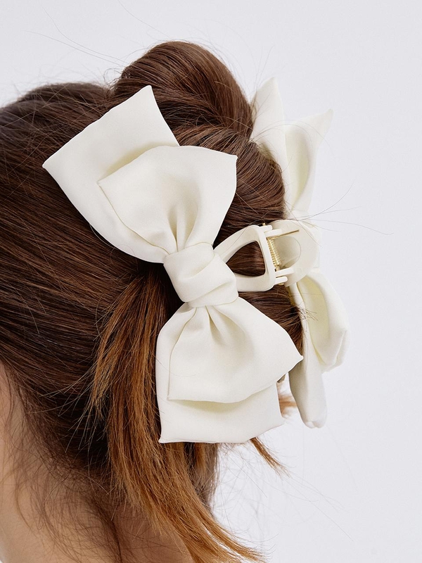 Classy Silky Ribbon Hair clip HB2206