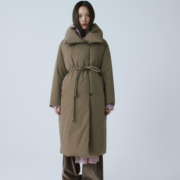 BROWN BELTED DOWN COAT