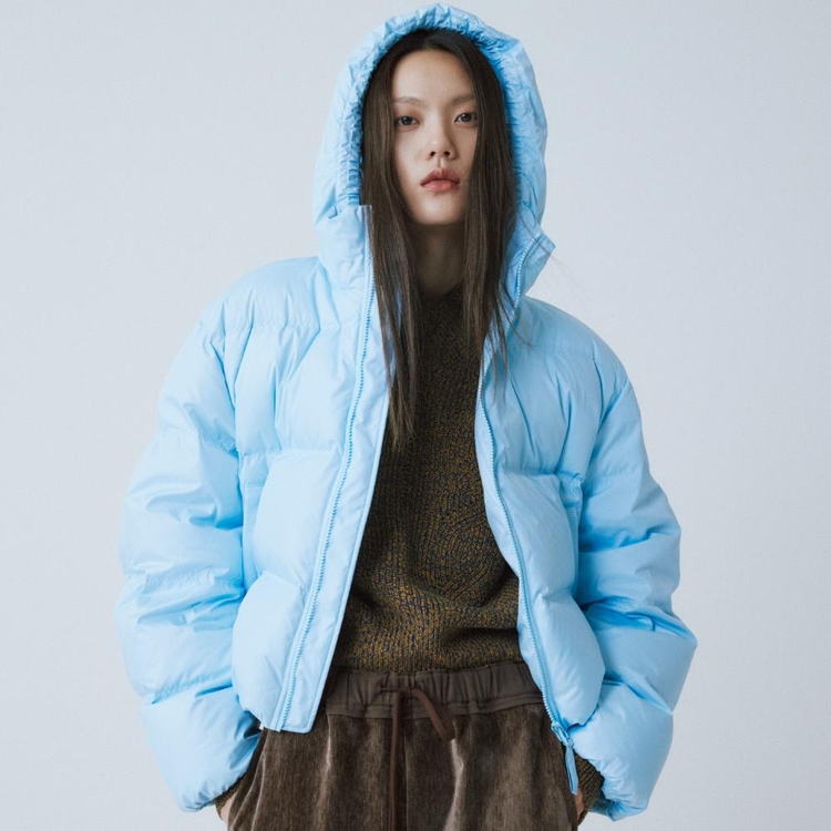 SKY BLUE HOOD DOWN SHORT JUMPER