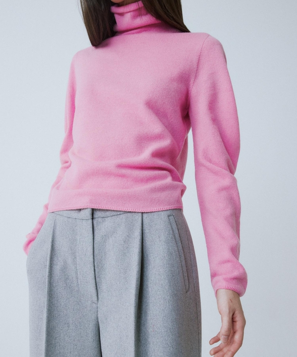 PINK SEAMLESS WOOL SHIRRING TOP