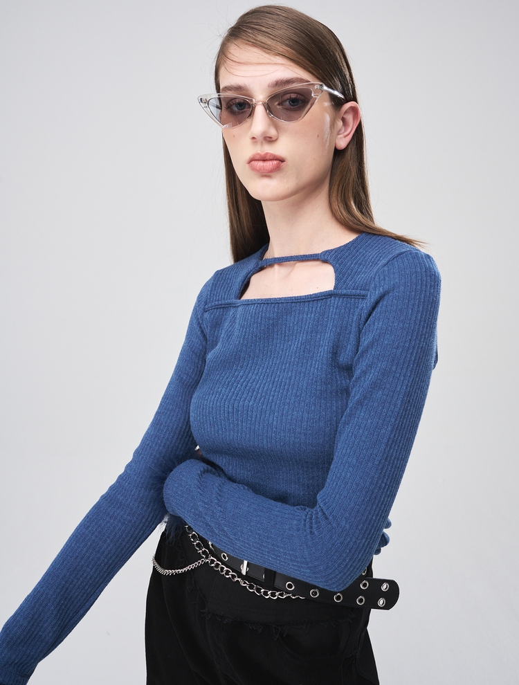 Fur Trimmed Strap T-Shirt, Blue