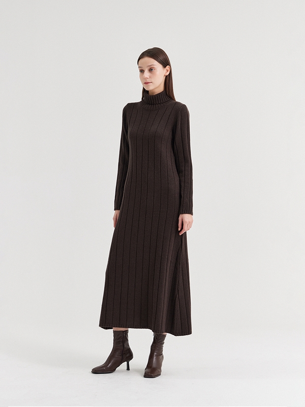 LATA WIDE RIBBED TURTLENECK DRESS_FANGO