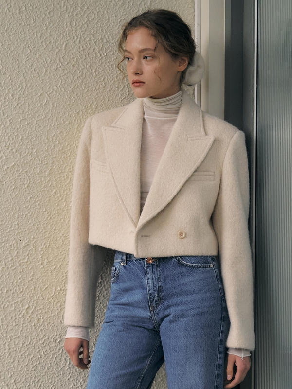 Darling Alpaca Cropped Tailored Blazer_ Ivory