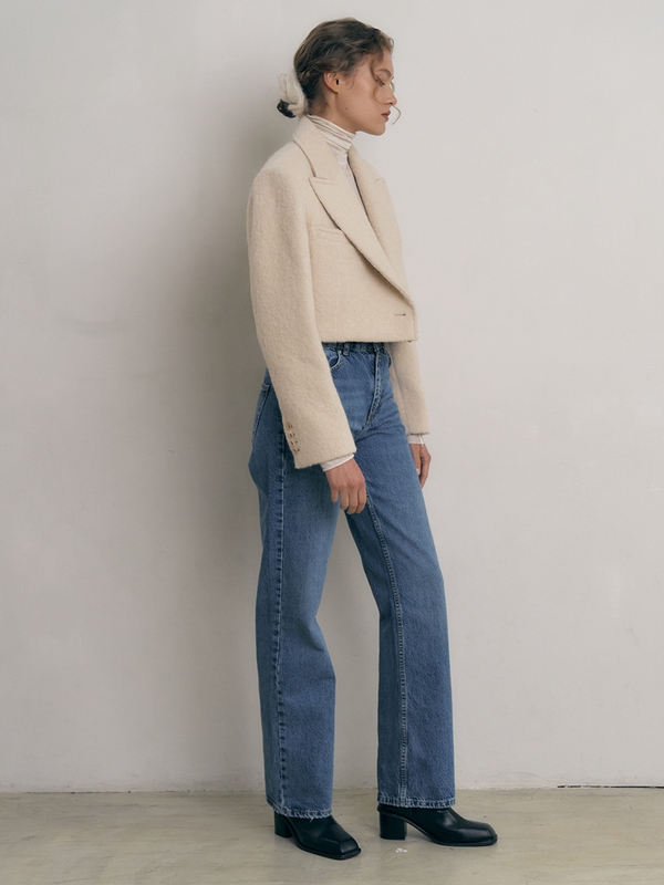 Darling Alpaca Cropped Tailored Blazer_ Ivory