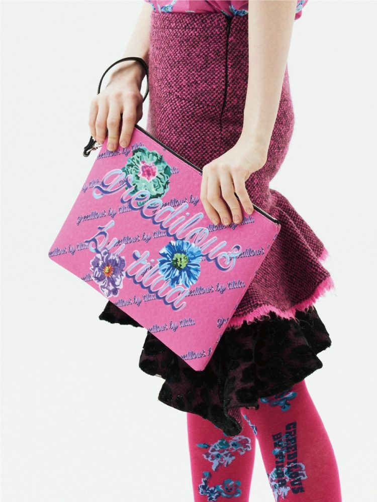 GREEDILOUS  By Tilda 3 Flowers Clutch