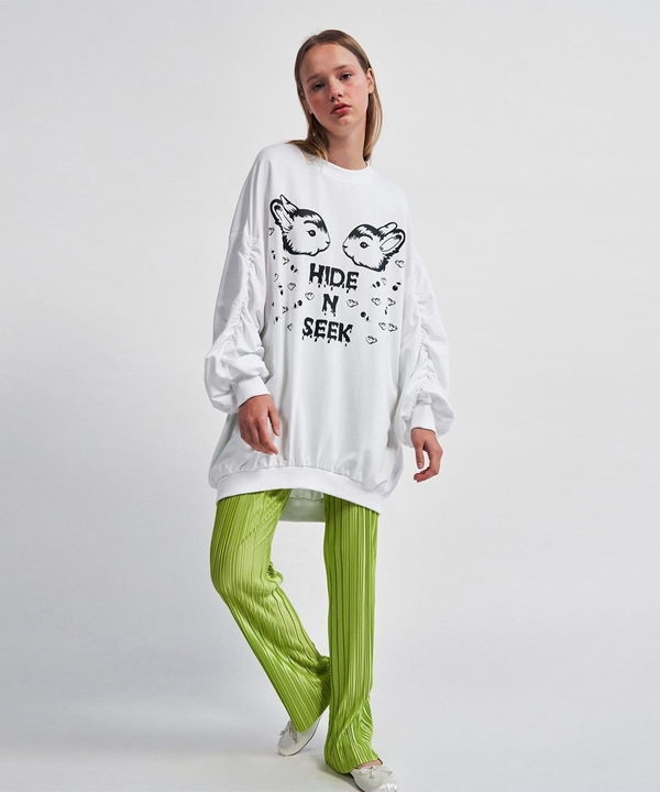 Hide N Seek Printing Long Length Sweatshirt White WBCSTP002WH