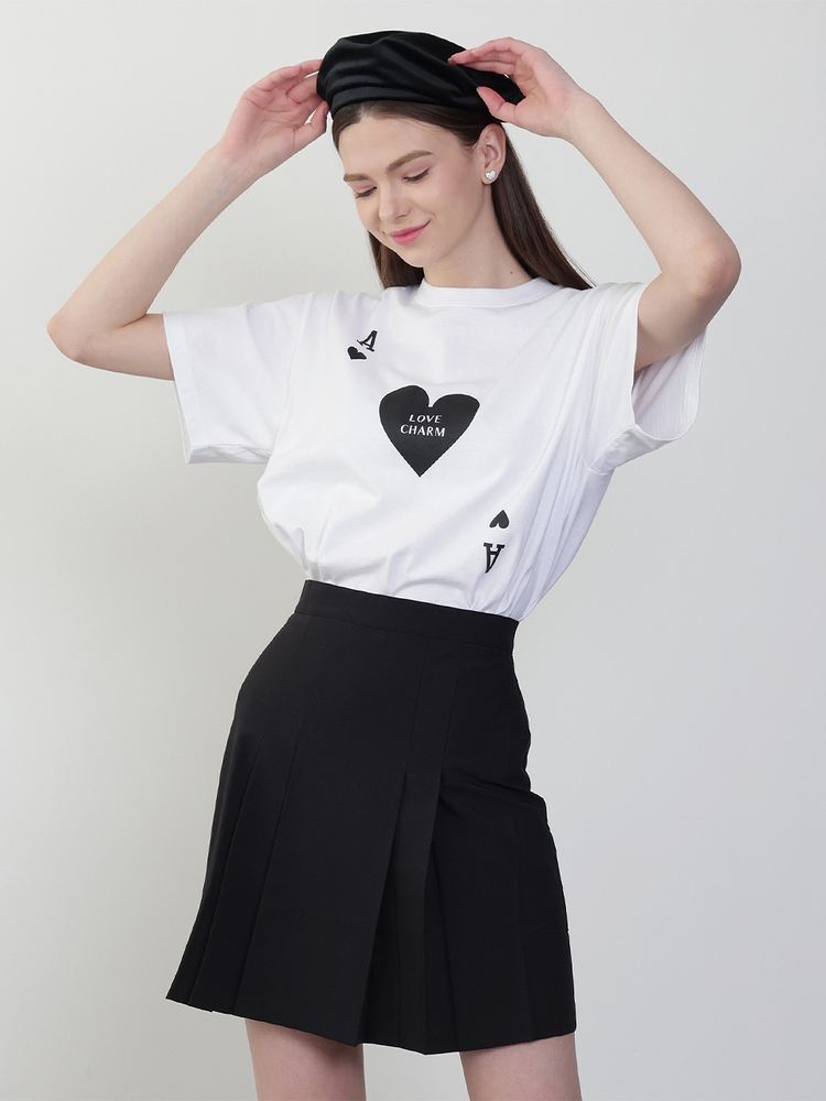 [러브참 하트 에이스 그래픽 티셔츠]Love Charm Ace of hearts Graphic T-shirt