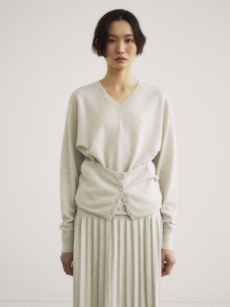 PALE BEIGE WOOL WAIST BUTTON KNIT TOP