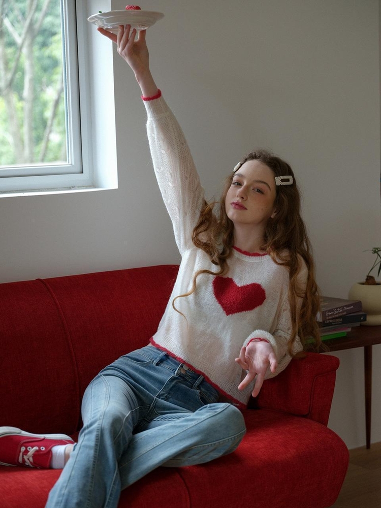 Cest_Red heart See-through Sweater