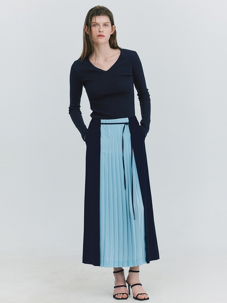 Coloration Pleats Skirt_Navy