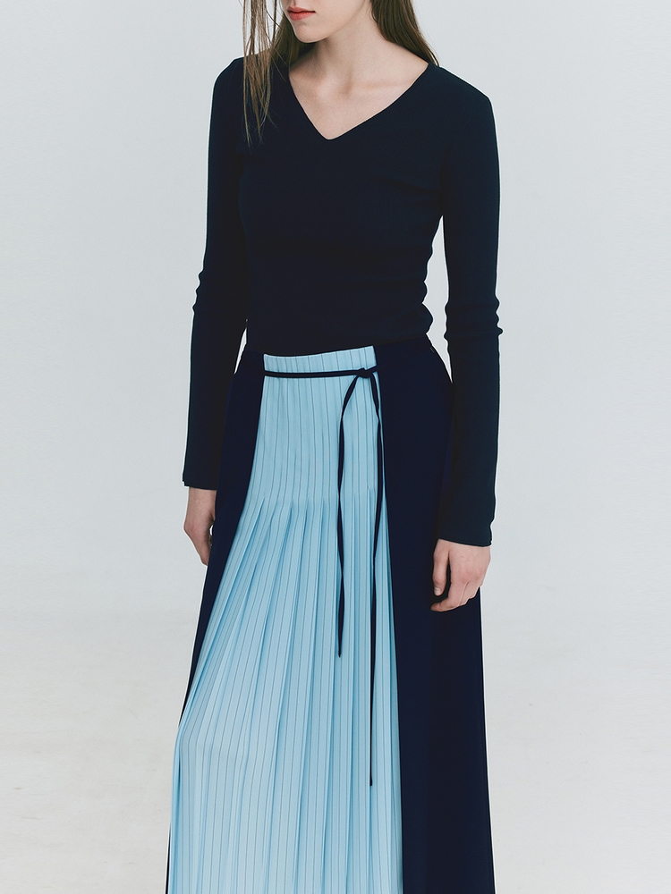 Coloration Pleats Skirt_Navy